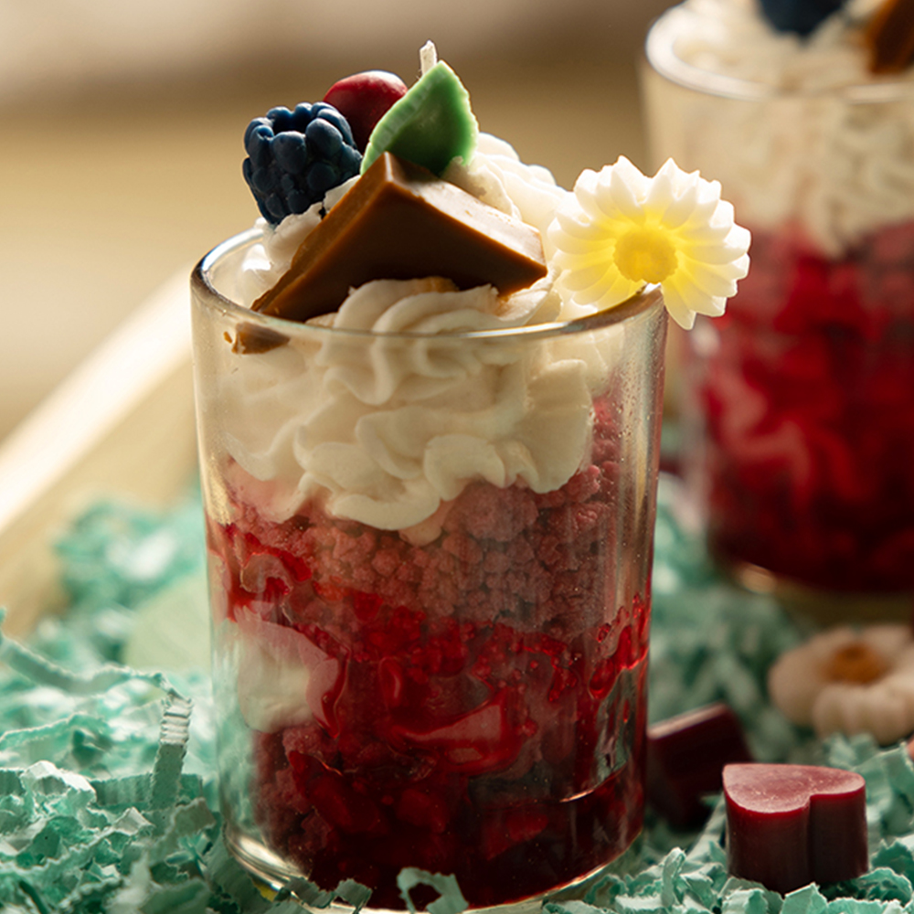 Berry And Cream Fantasy - Image 3